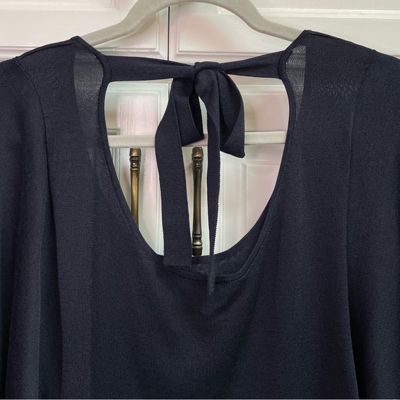 Lewit Tie Back Sweater in Navy Blue Size Medium - Picture 6 of 8